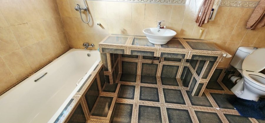 To Let 4 Bedroom Property for Rent in Panorama Free State